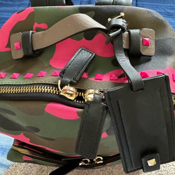 ‼️SOLD‼️Valentino Garavani backpack - Picture 12 of 14